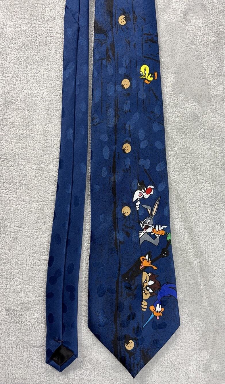 Looney Tunes Mania Characters VTG 1995 Polyester 56"x4" Neck Tie Taz Bugs Daffy